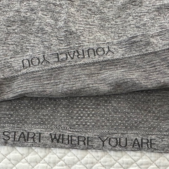 Lululemon Athletica Swiftly Tech Long Sleeve in Slate/white 2.0 SZ 10 NWT - Picture 8 of 11